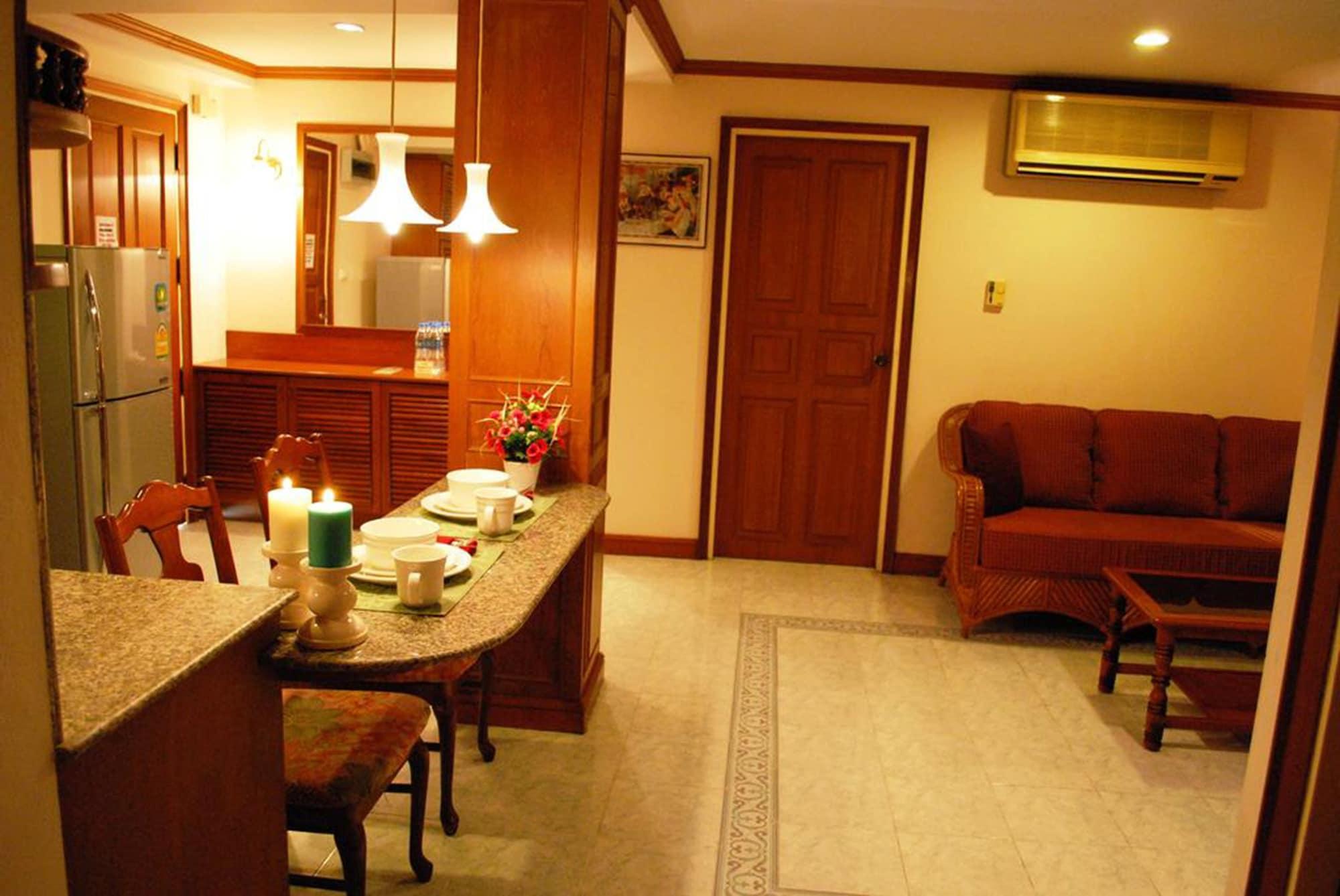 The Residence Garden Pattaya Exterior photo