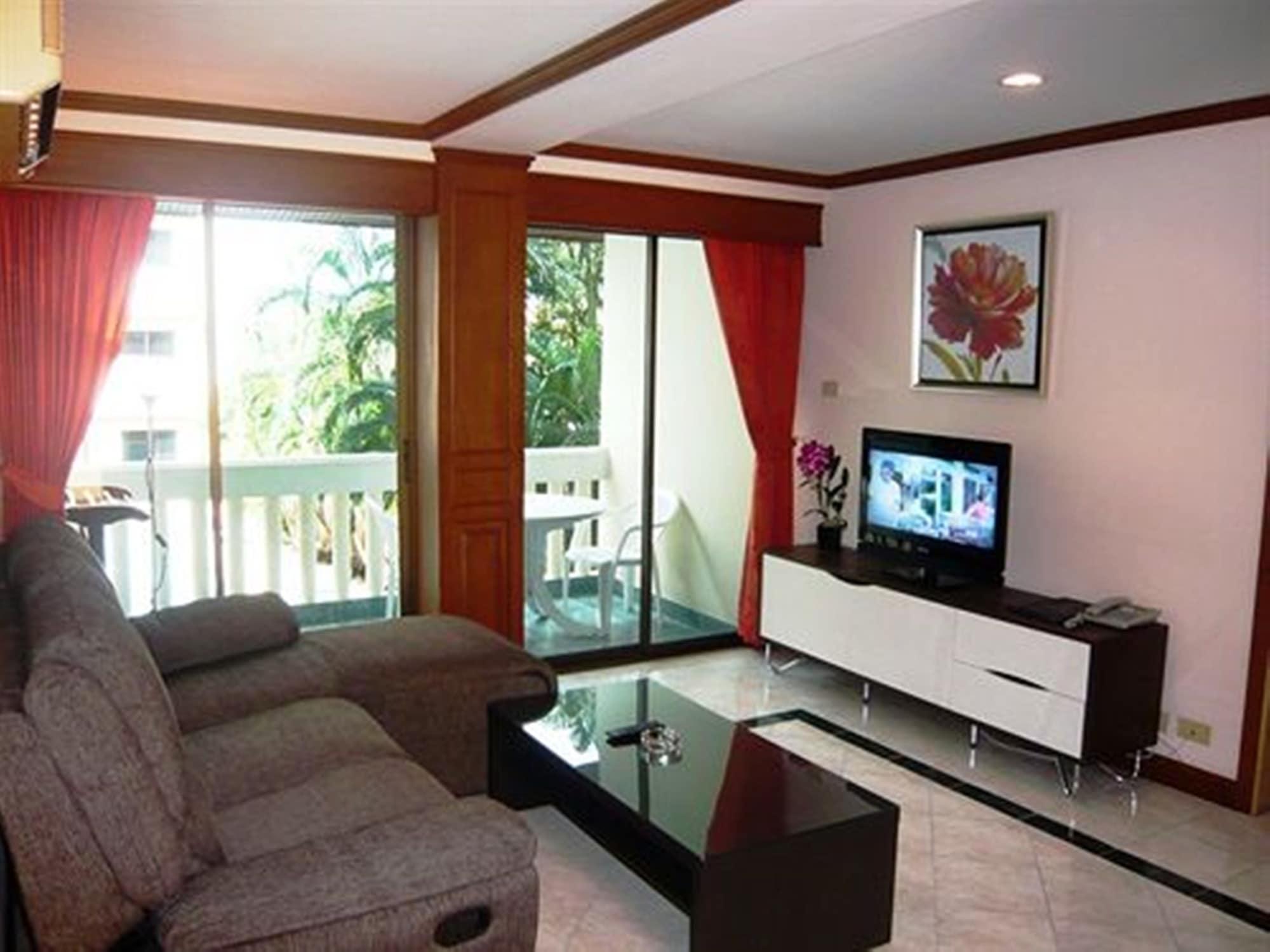 The Residence Garden Pattaya Exterior photo